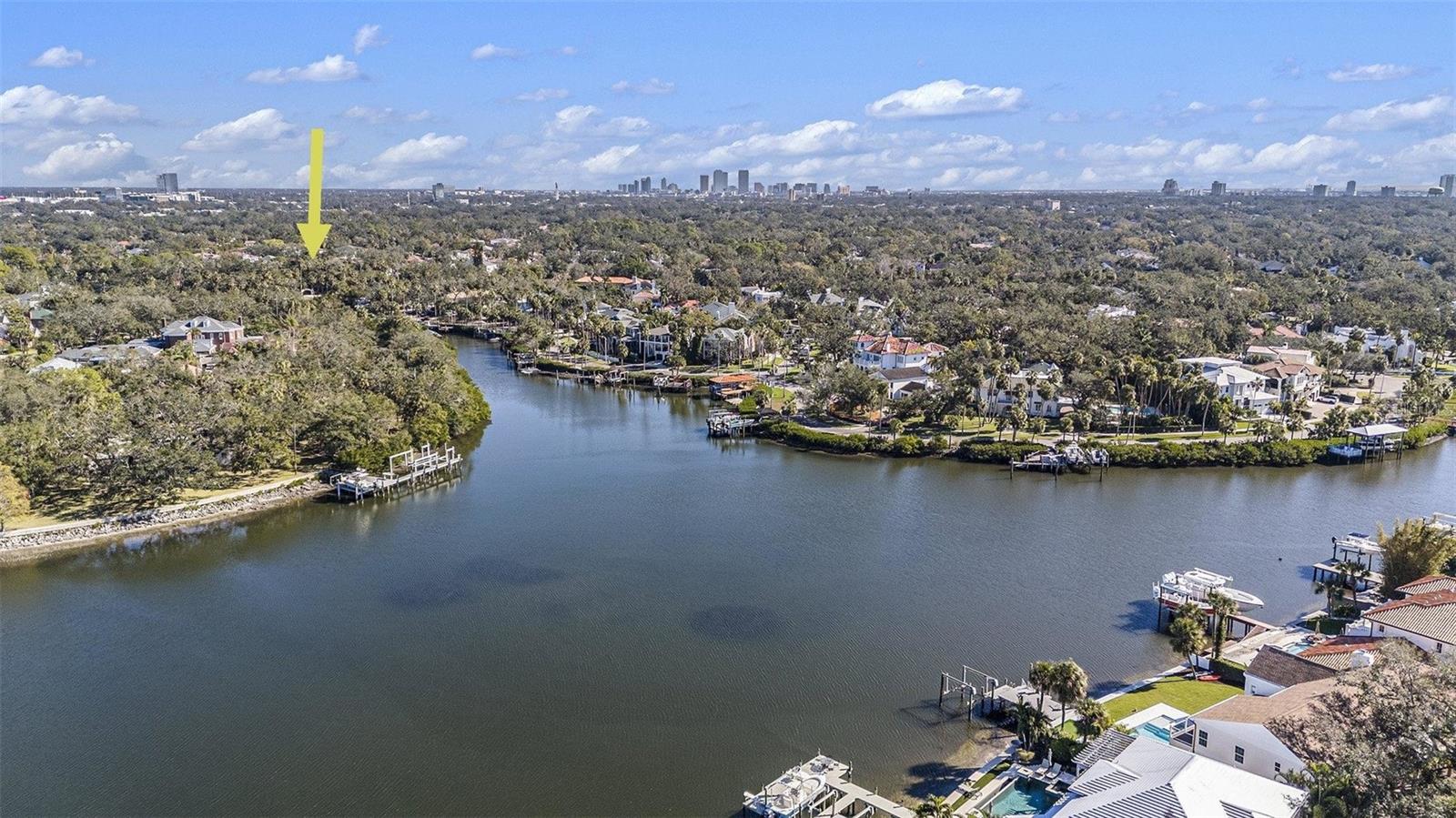 BAYSHORE ESTATES - Land