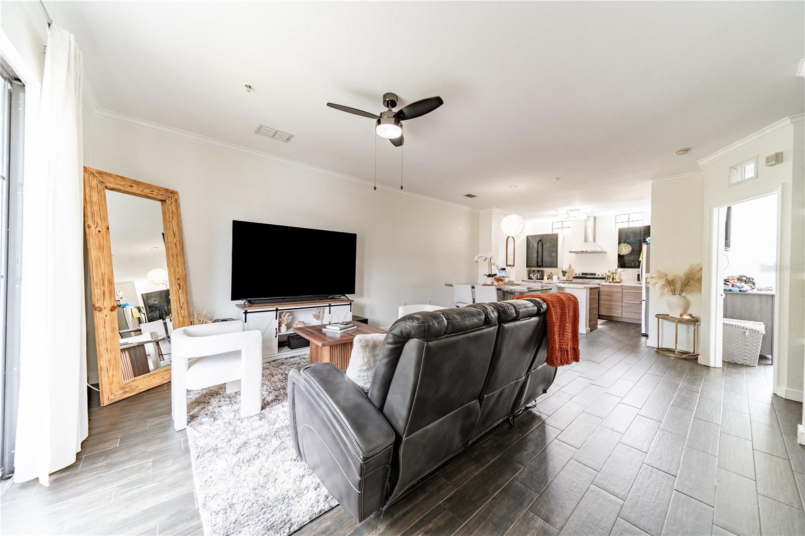 6133 METROWEST BOULEVARD 105