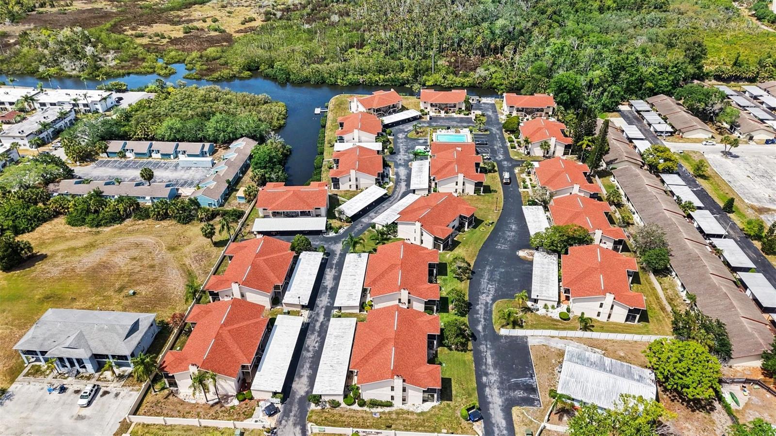EAGLES POINT CONDO - Residential