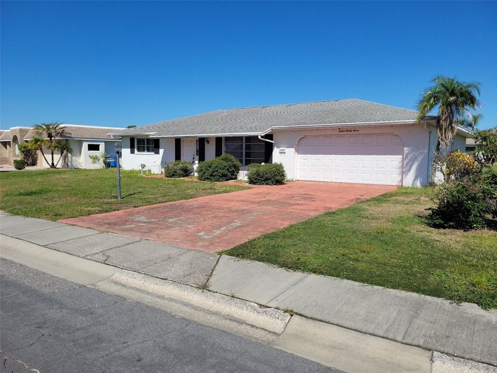 Photo of 1527 Allegheny Drive, Sun City Center, FL 33573 (MLS # TB8562399)