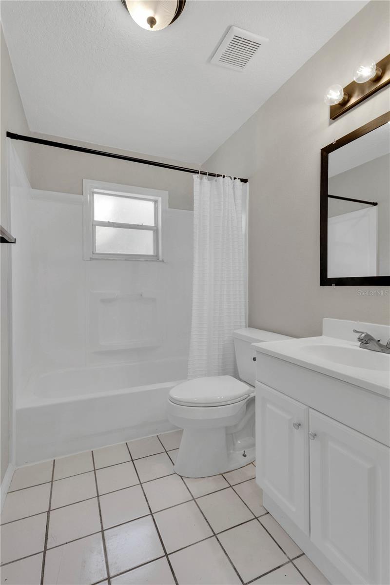 EL RANCHO PARK ADD BLK B - Residential