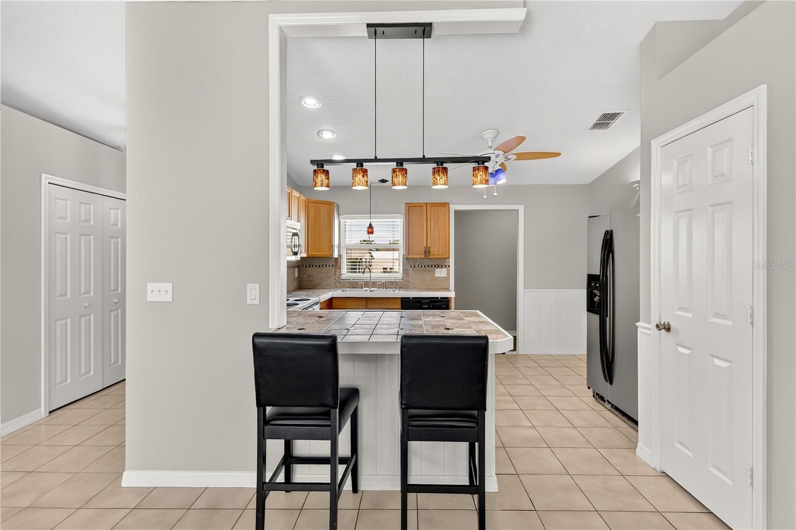 EL RANCHO PARK ADD BLK B - Residential