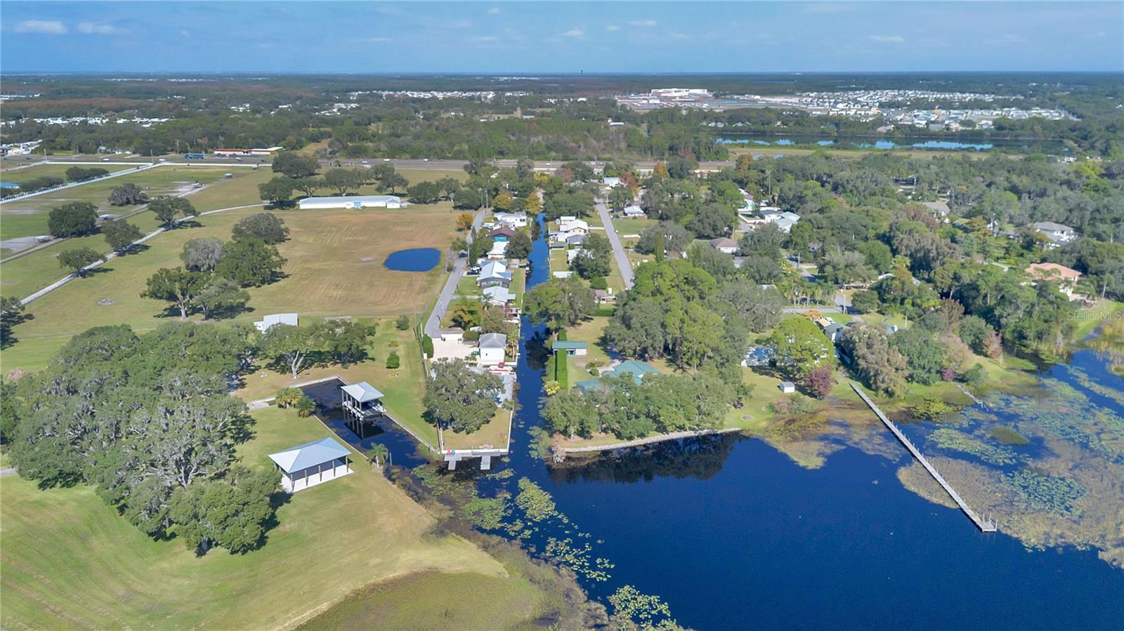 EL RANCHO PARK ADD BLK B - Residential