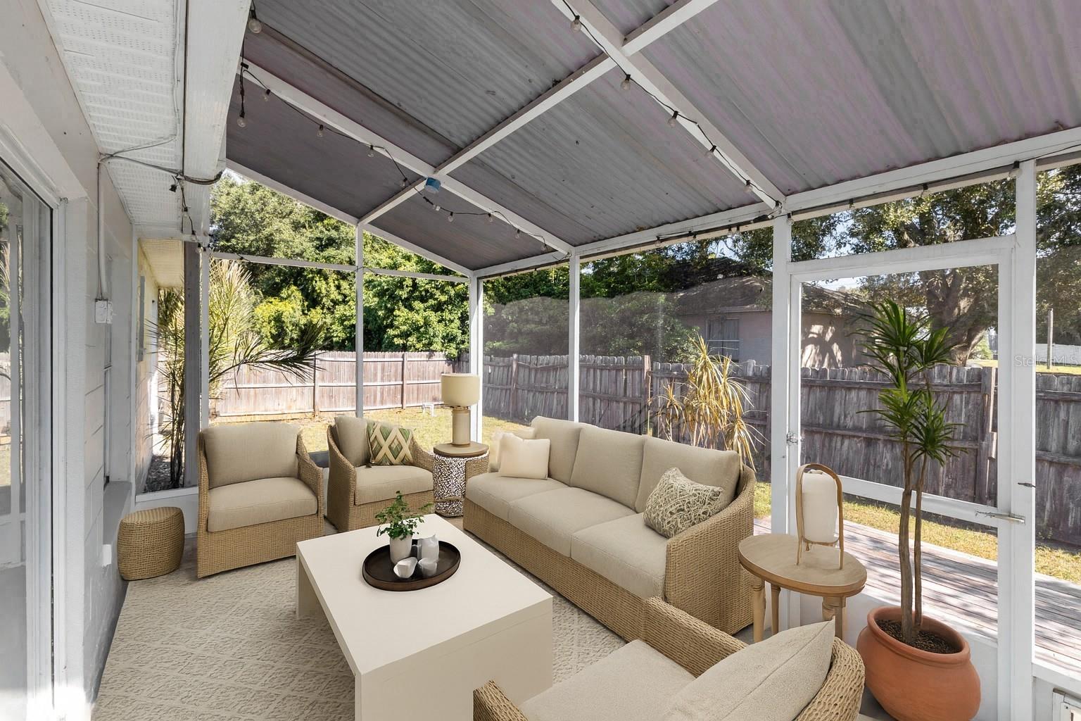 EL RANCHO PARK ADD BLK B - Residential