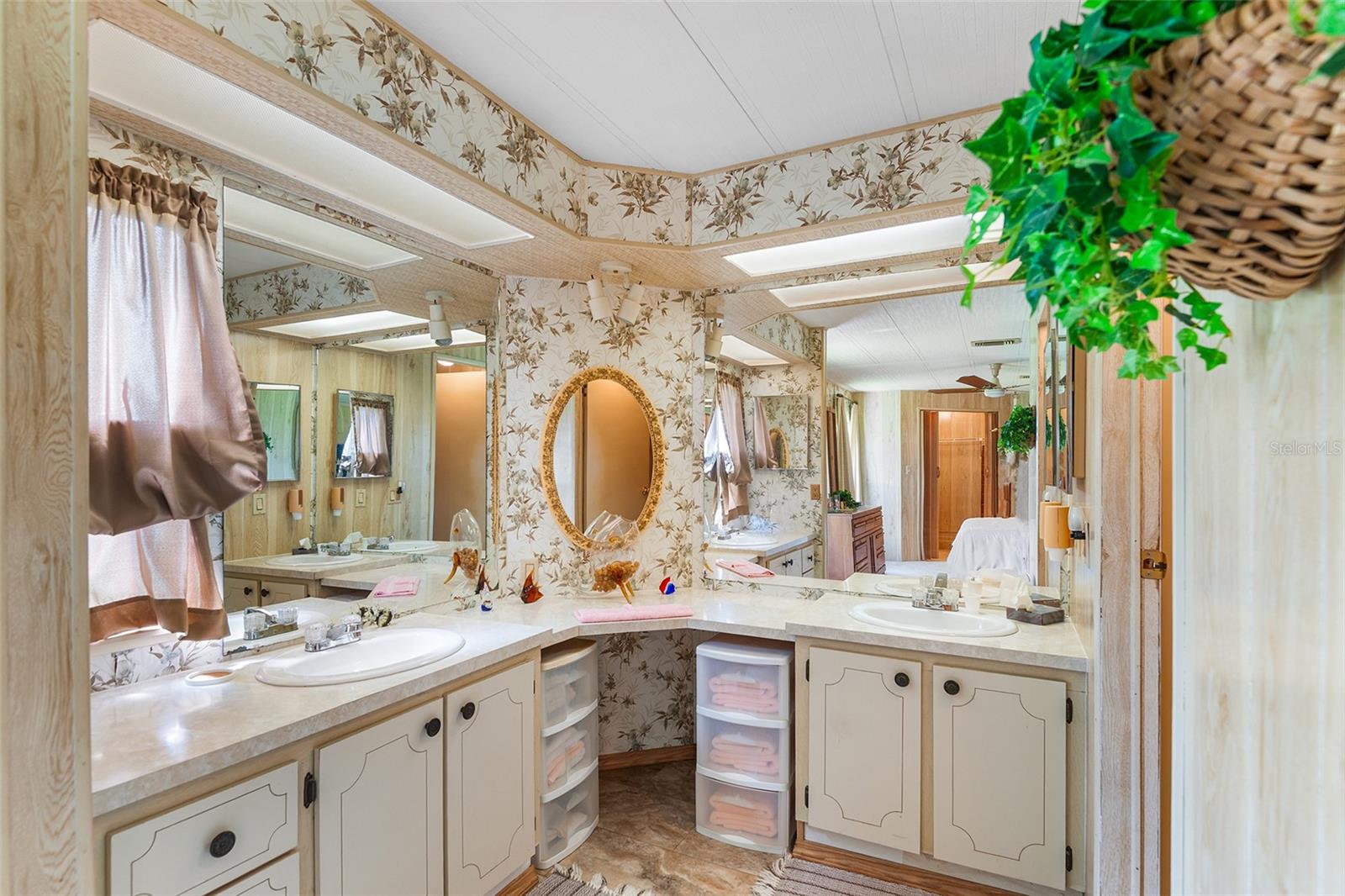 ORANGE MANOR WEST COOP INC - Residential