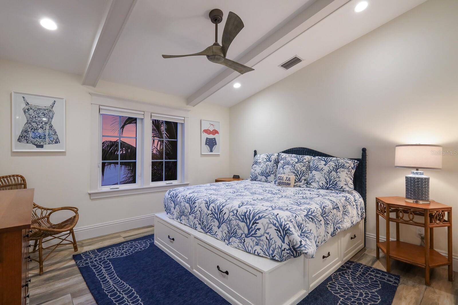 GULF VIEW SUB OF ANNA MARIA KEY - Residential