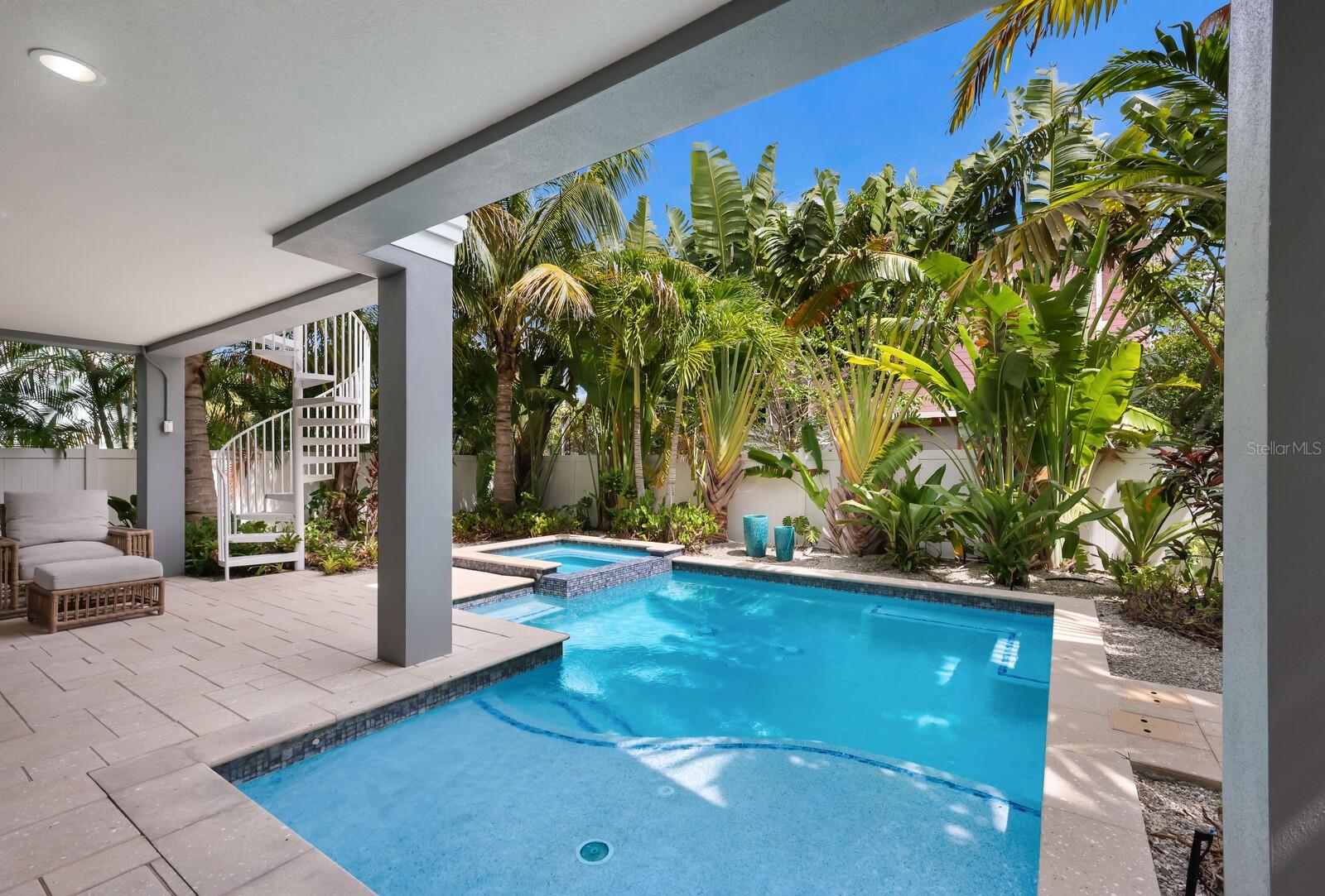 GULF VIEW SUB OF ANNA MARIA KEY - Residential