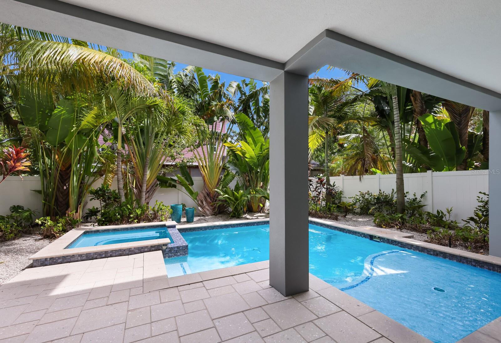 GULF VIEW SUB OF ANNA MARIA KEY - Residential