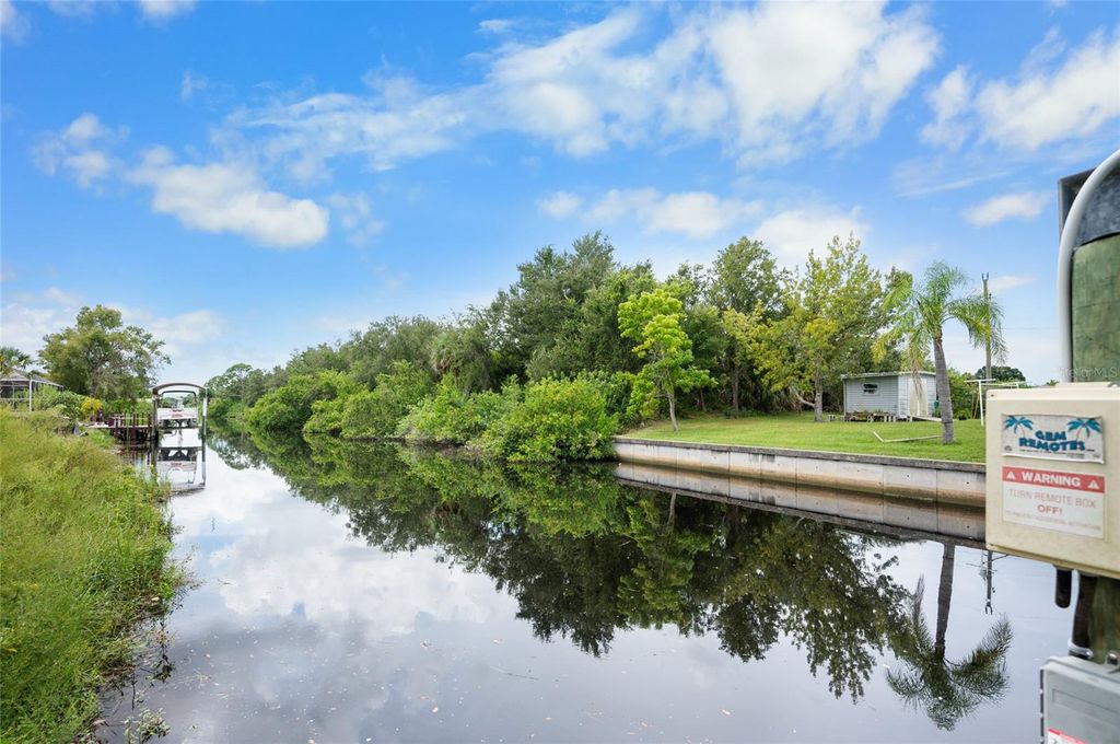 Photo of 7 Ramblewood Street, Port Charlotte, FL 33953 (MLS # D6143913)