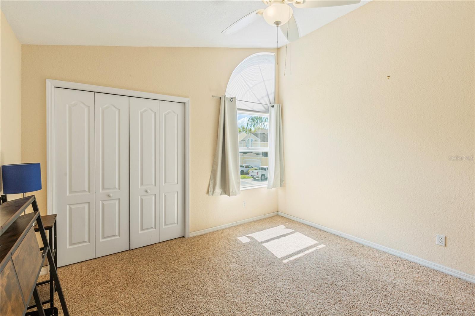 WILLOW GREENS - Residential