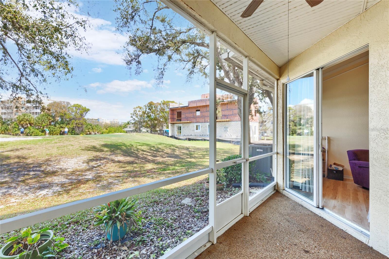 WILLOW GREENS - Residential