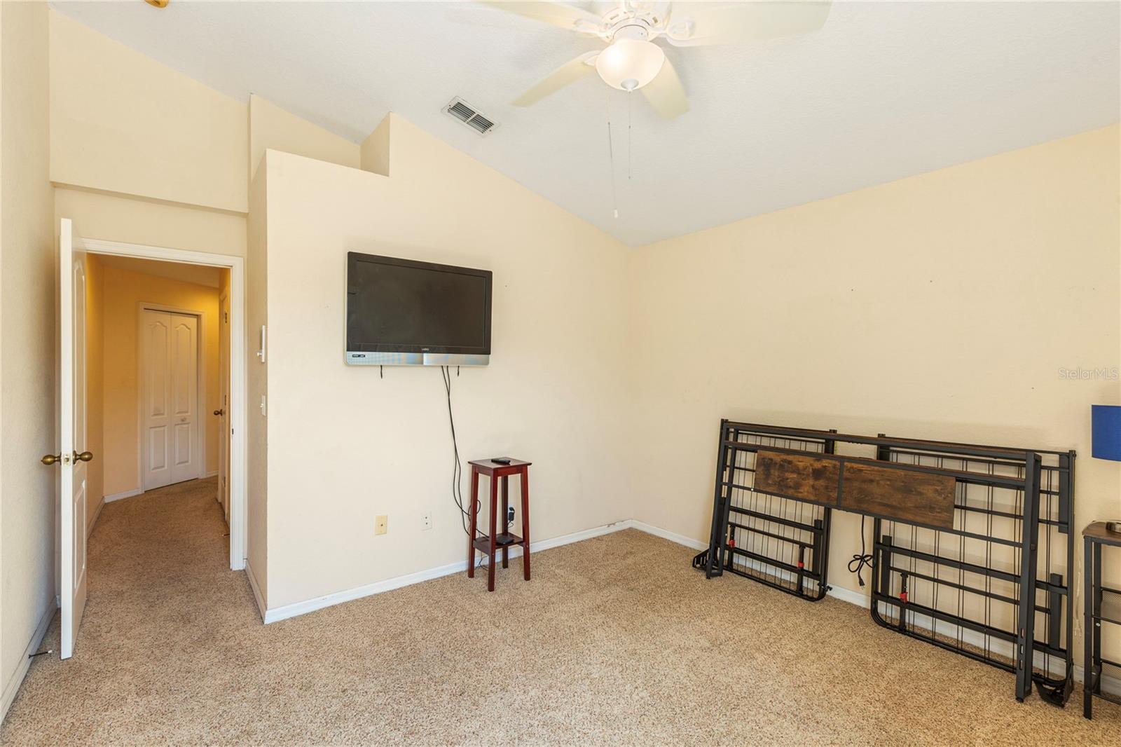 WILLOW GREENS - Residential