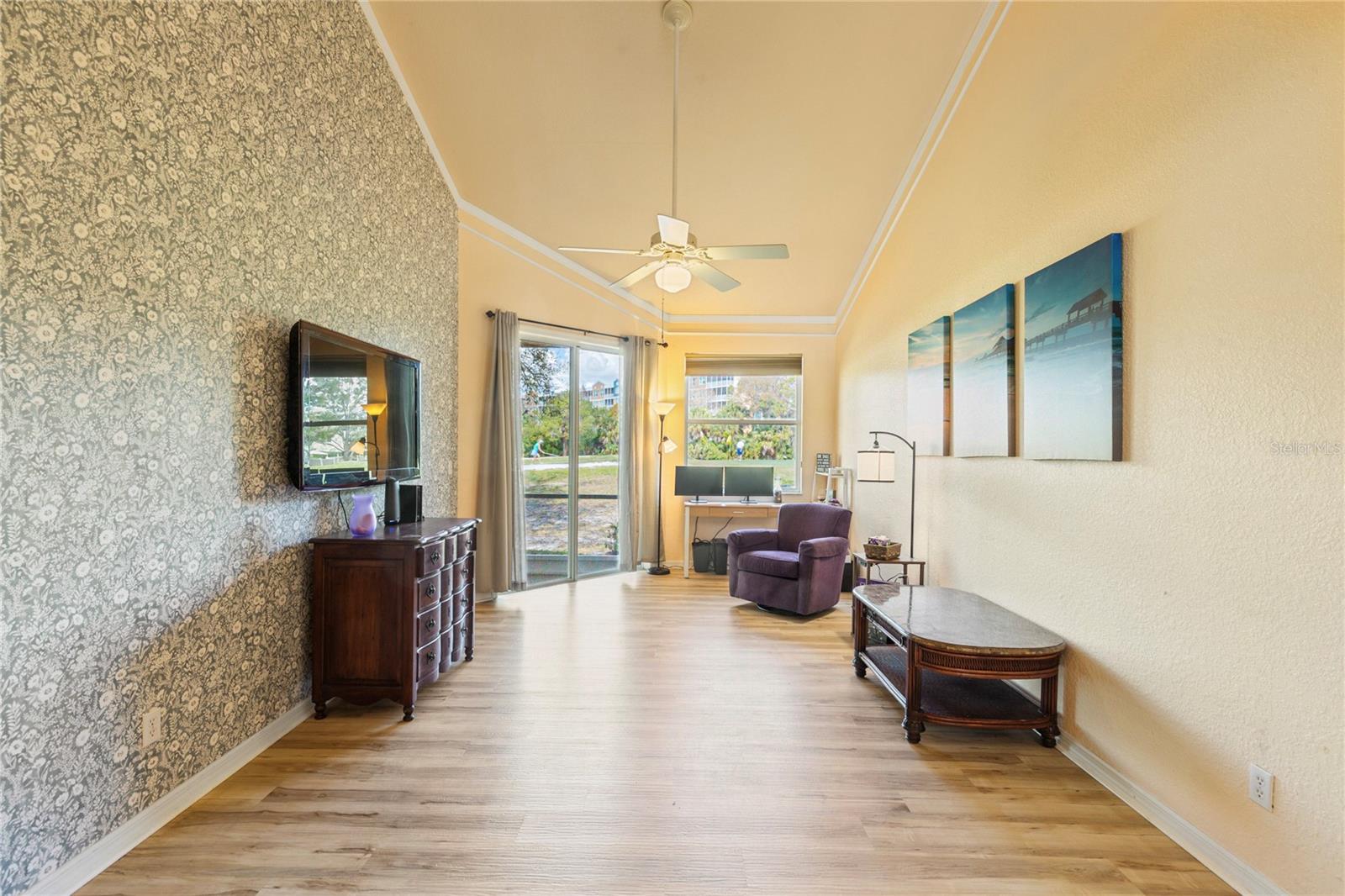 WILLOW GREENS - Residential