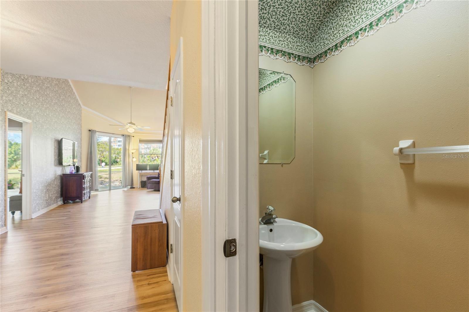 WILLOW GREENS - Residential