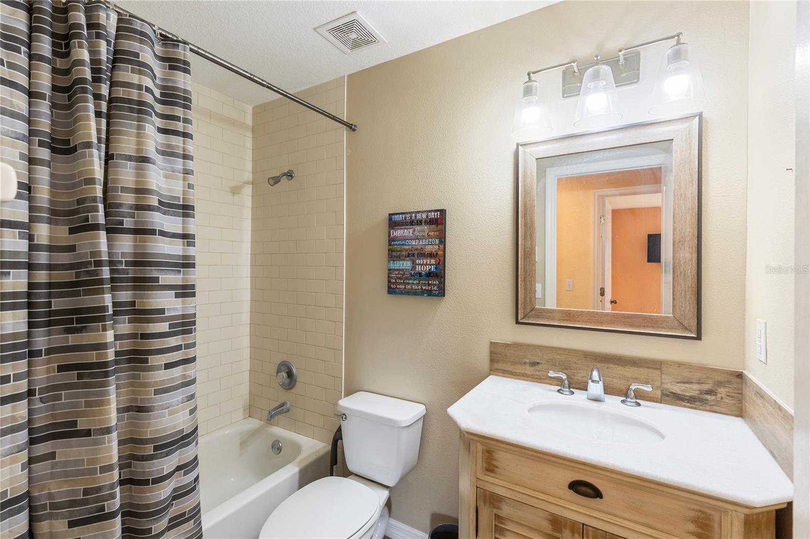 WILLOW GREENS - Residential