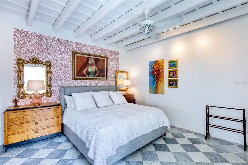 OLD SAN JUAN - Residential