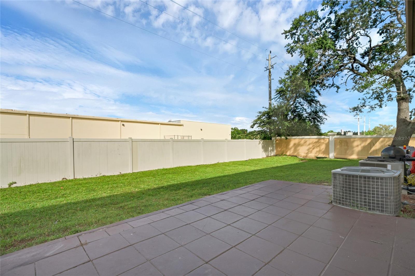 2120 WINDSOR LAKE CIRCLE
