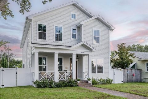 Photo of 3104 11th Street N, St Petersburg, FL 33704 (MLS # TB8427431)