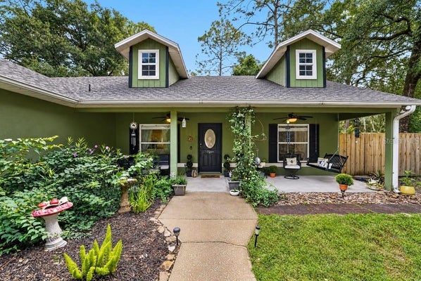 1580 DELAND AVE, ORANGE CITY, FL 32763 - Image acfd9201bc53ac4bde79daf45e1c664f/1849714376