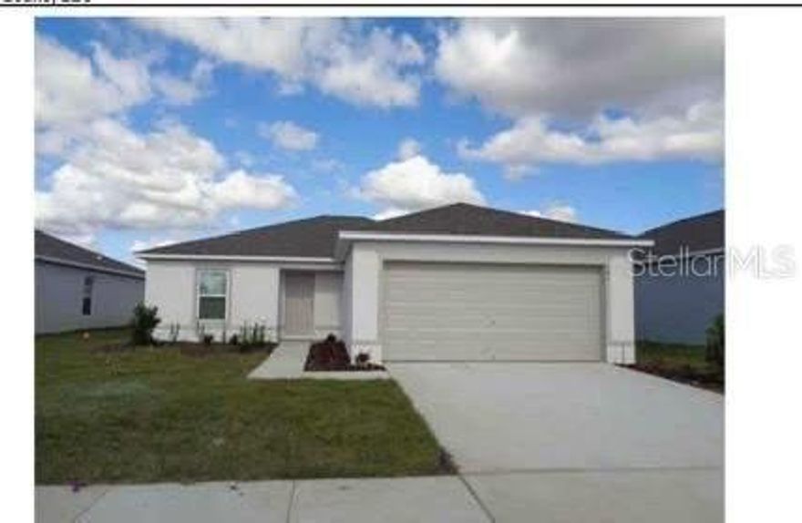Welcome to this nearly new 3-bedroom, 2-bath home located in the quiet Alford Oaks community in Haines City. Designed with a smart, open layout, this home offers everything a family needs while remaining easy to maintain and efficient.

The modern kitchen features granite countertops and stainless steel appliances, opening seamlessly to the living and dining areas—ideal for everyday living. The property also includes a two-car garage and a functional layout that maximizes space and comfort.

Conveniently located near Highway 27 and I-4, the home offers quick access to shopping, dining, schools, and major attractions, all while being nestled in a peaceful residential neighborhood.

A great opportunity to enjoy comfort and convenience in a well-kept community. Schedule for private shoing today