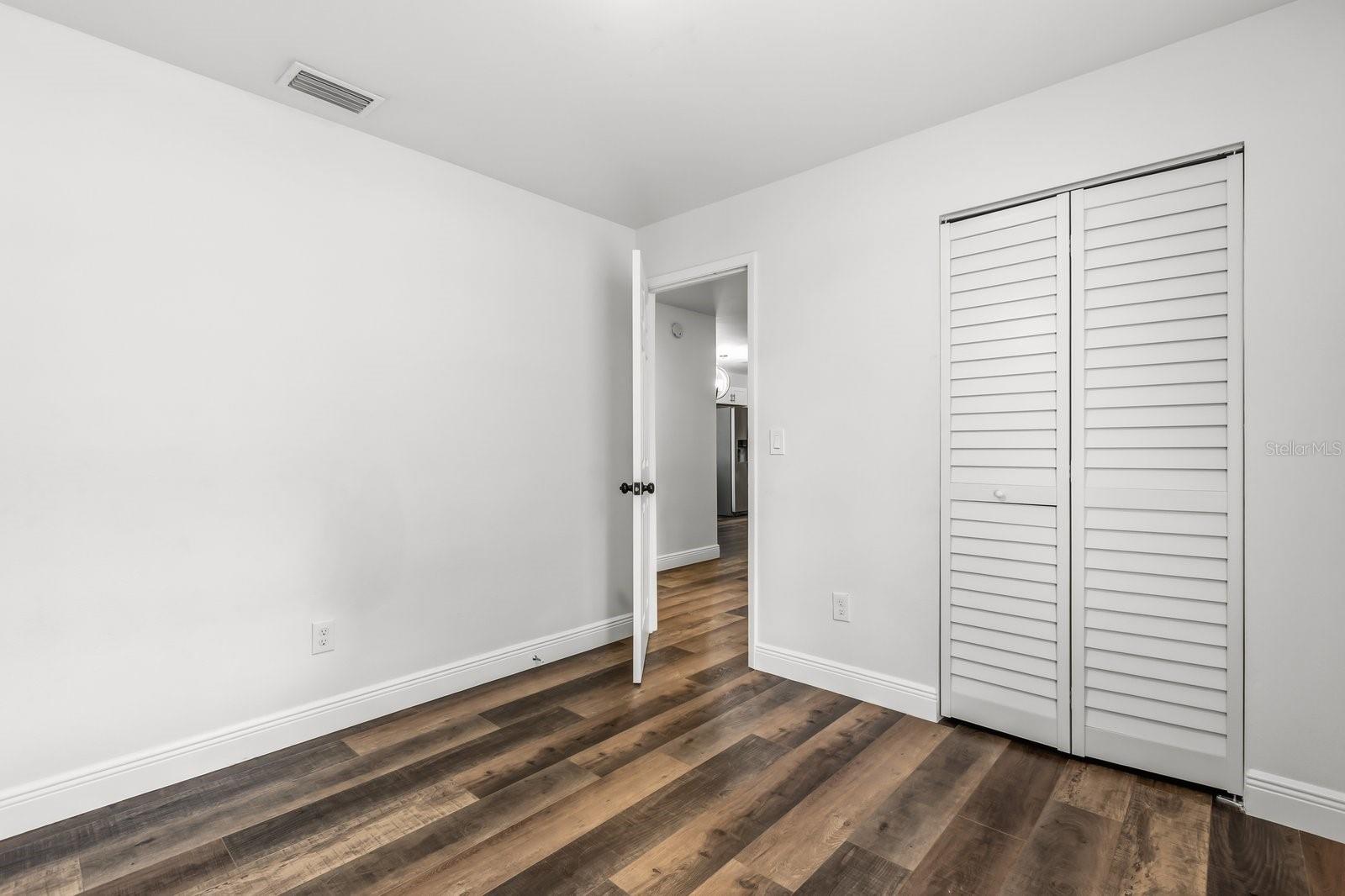 COUNTRY SHIRE - Residential