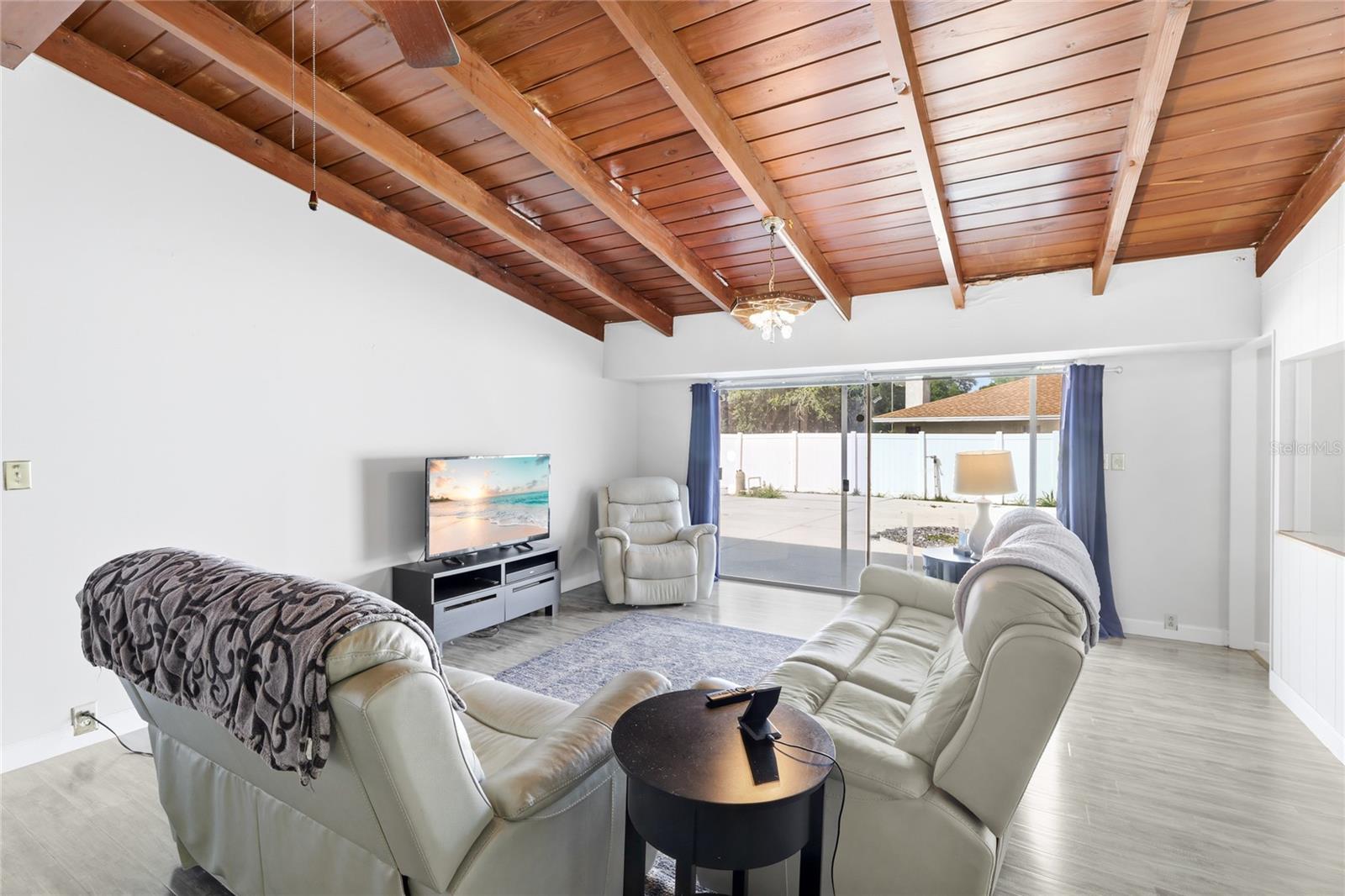 WHITFIELD COUNTRY CLUB ESTATES 1 - Residential