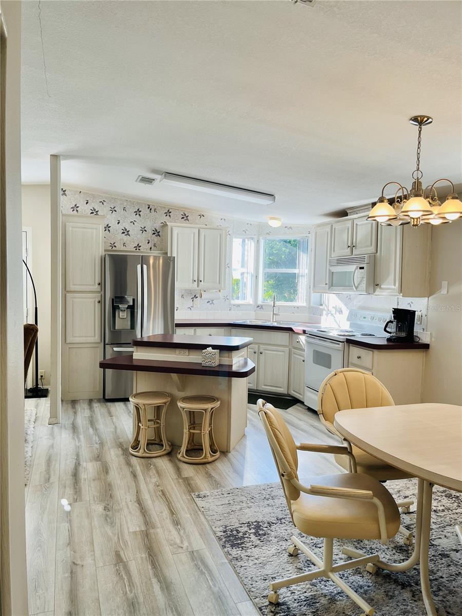 TRAILER ESTATES FOURTH ADDITION PB11/66 - Residential