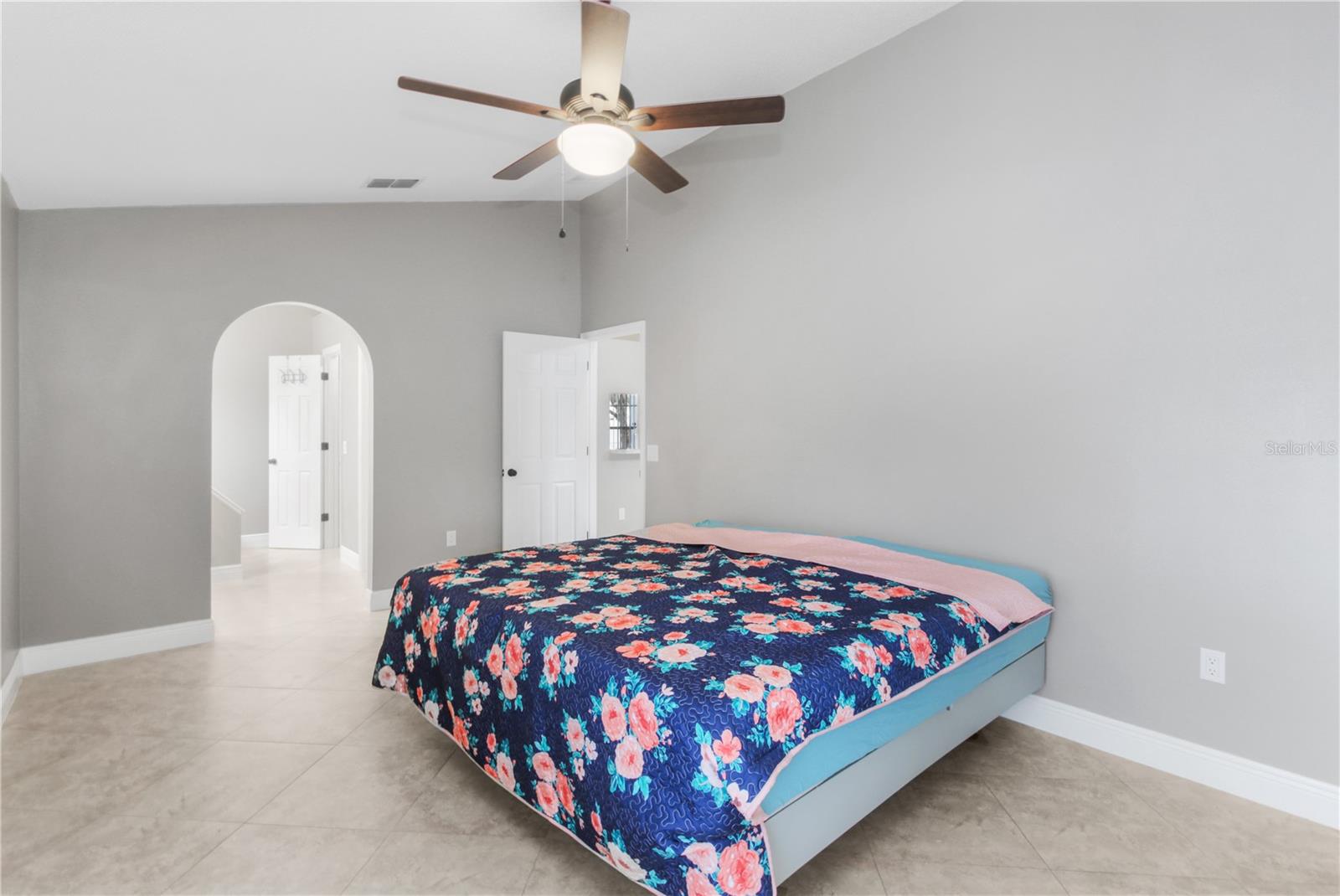 CHASE GROVES UNIT 7A - Residential