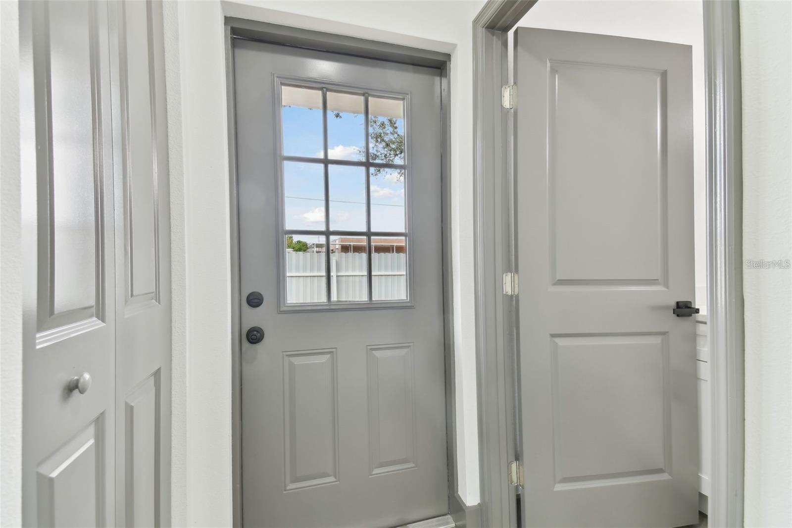 HELLEKES SUB - Residential