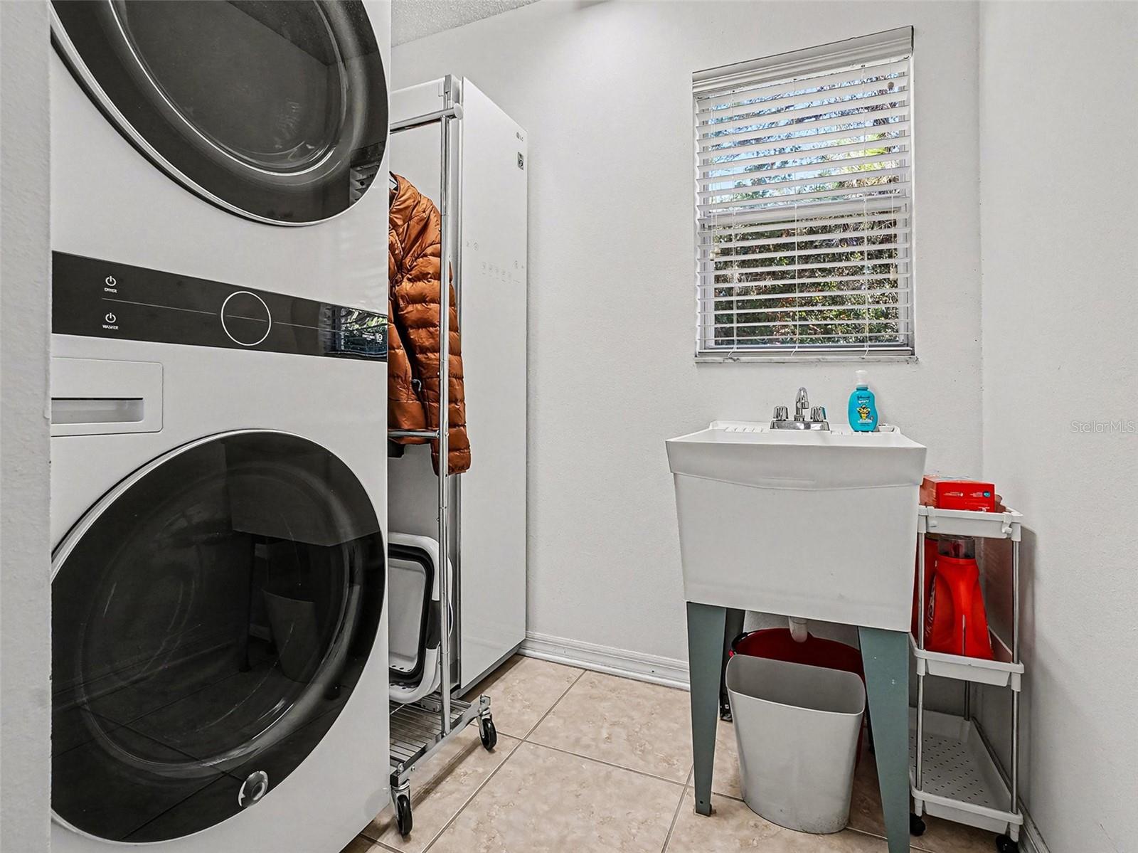 RYBOLT RESERVE-PH 02 - Residential