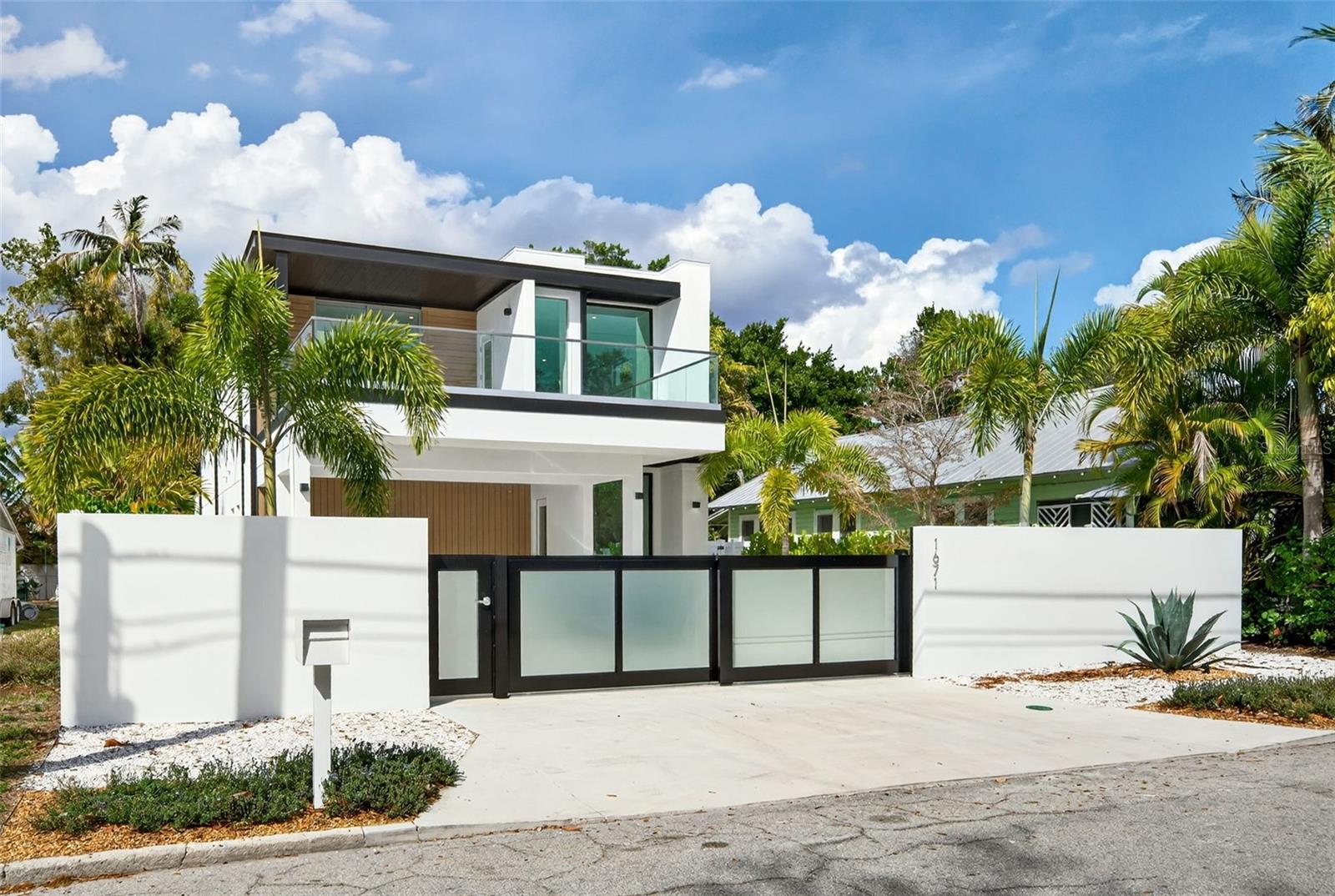 LEWIS COMBS SUB - Residential