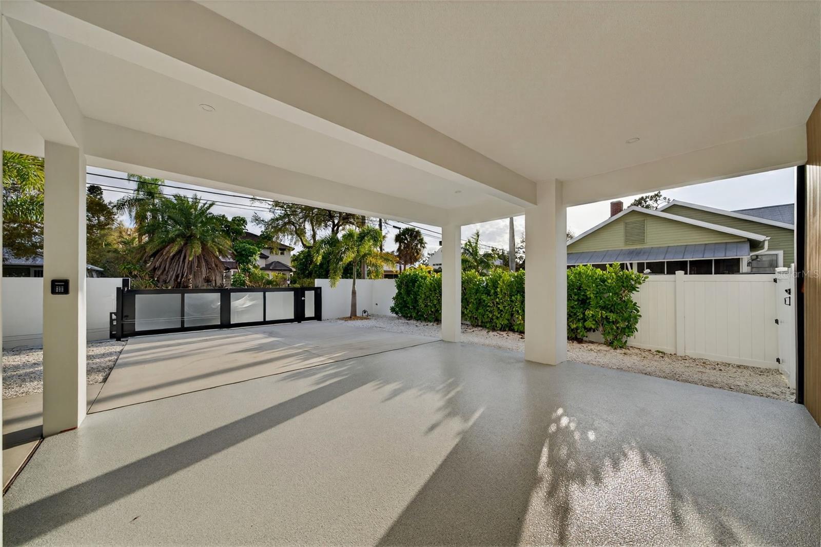 LEWIS COMBS SUB - Residential