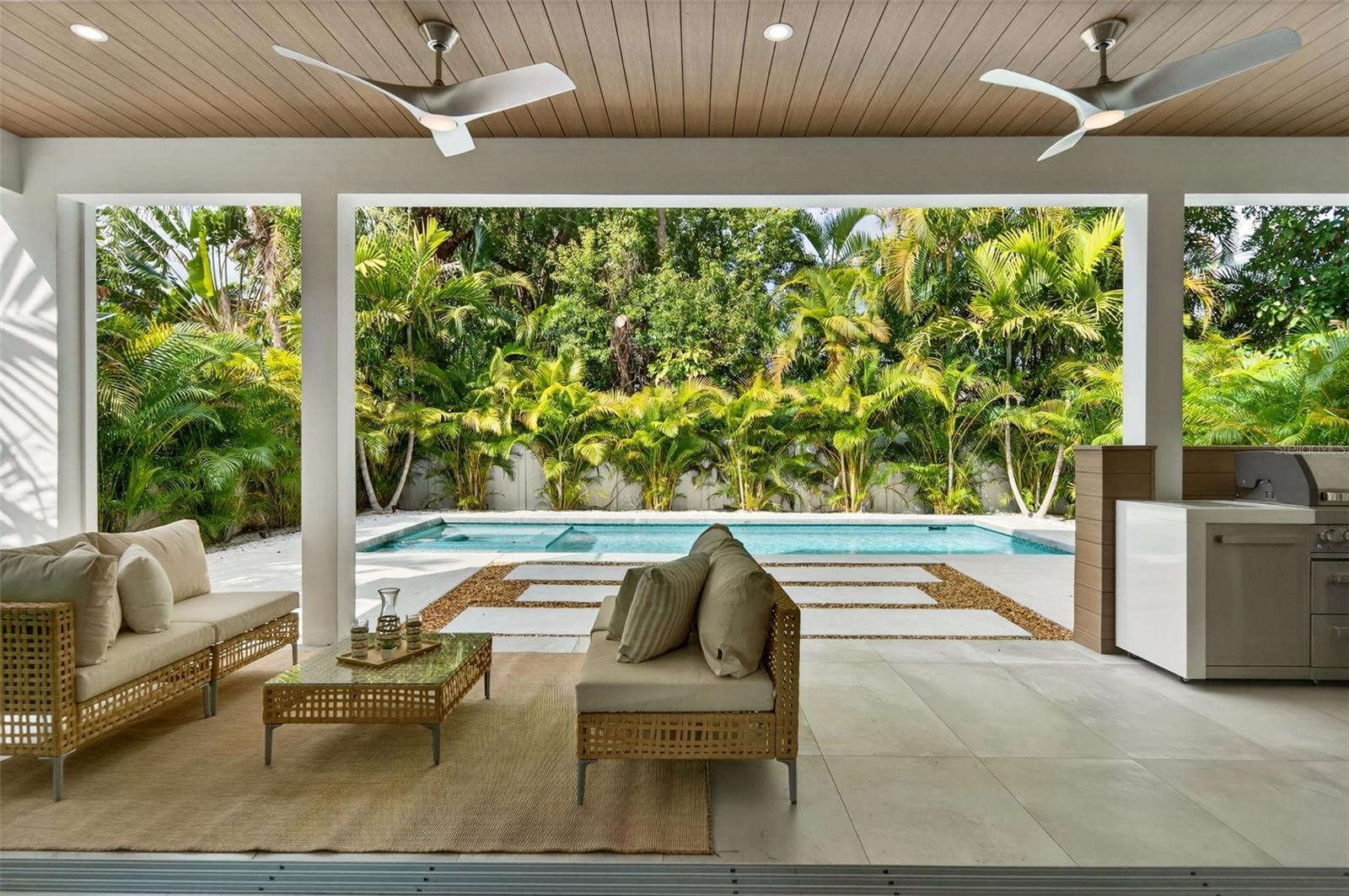 LEWIS COMBS SUB - Residential