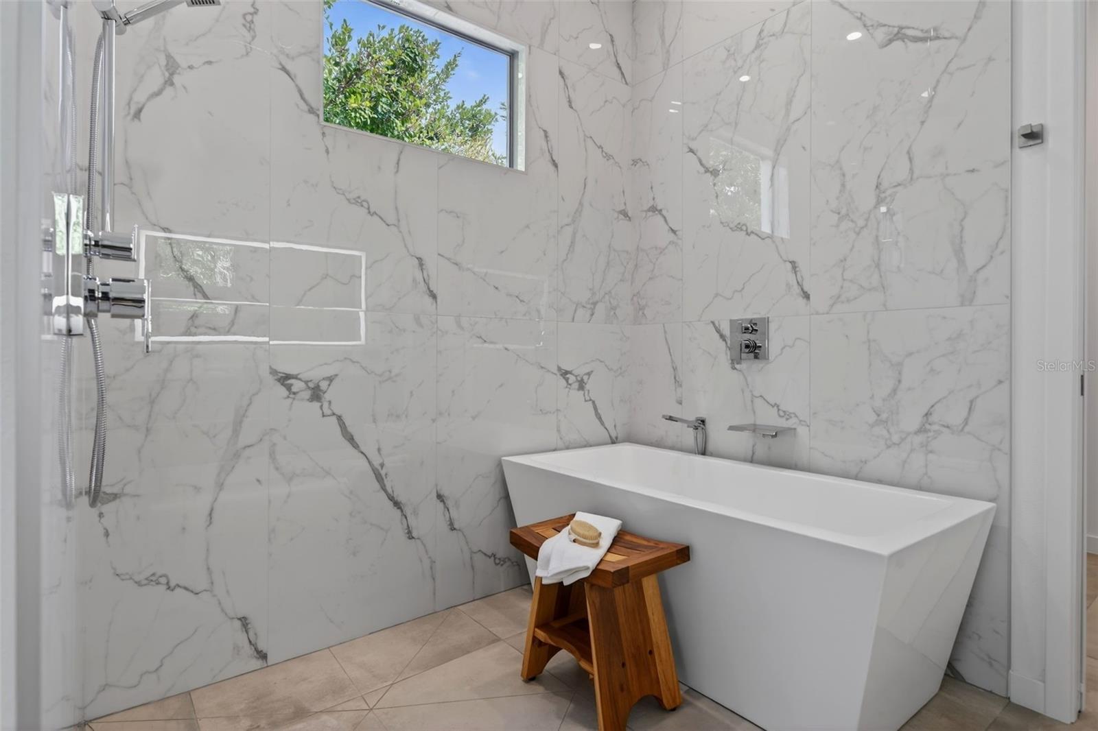 LEWIS COMBS SUB - Residential