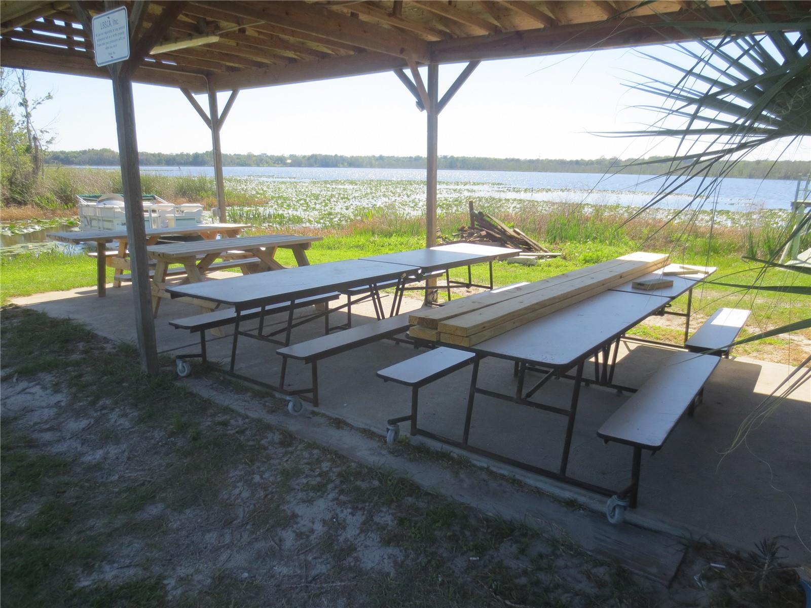 LAKE BRYANT SHORES - Land