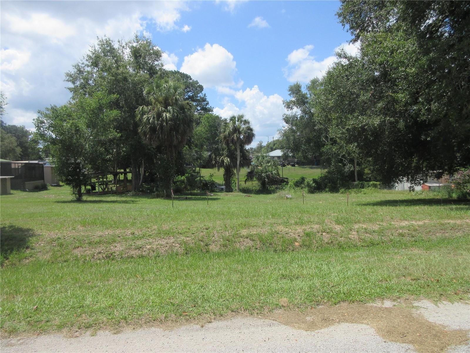 LAKE BRYANT SHORES - Land