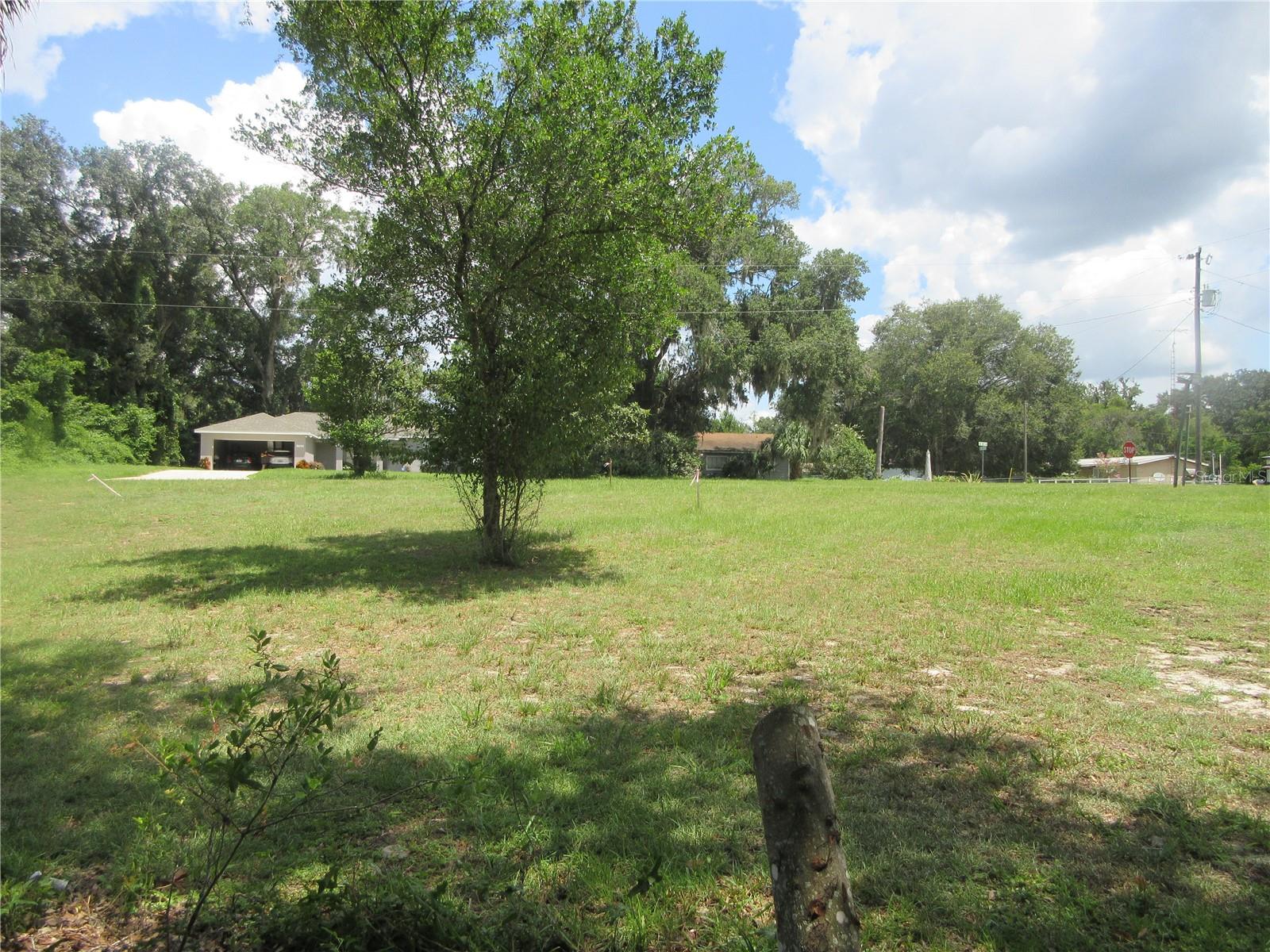 LAKE BRYANT SHORES - Land