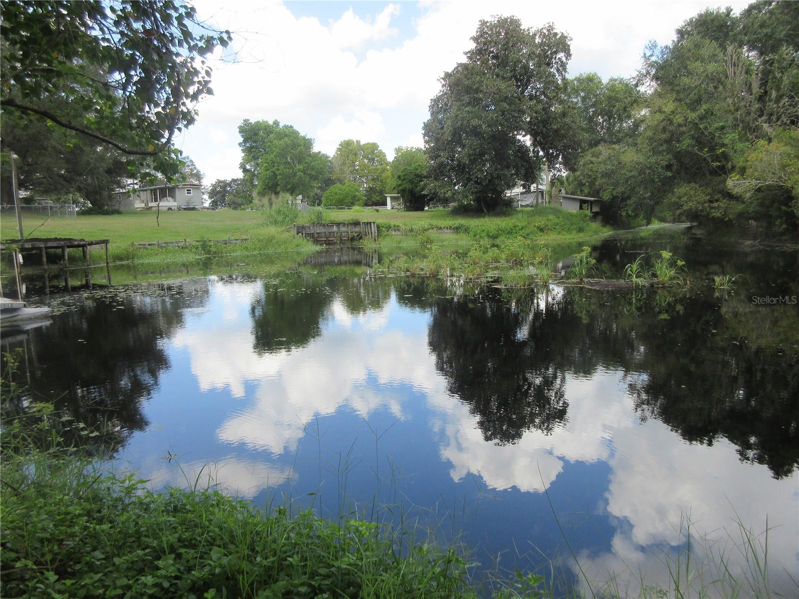 LAKE BRYANT SHORES - Land