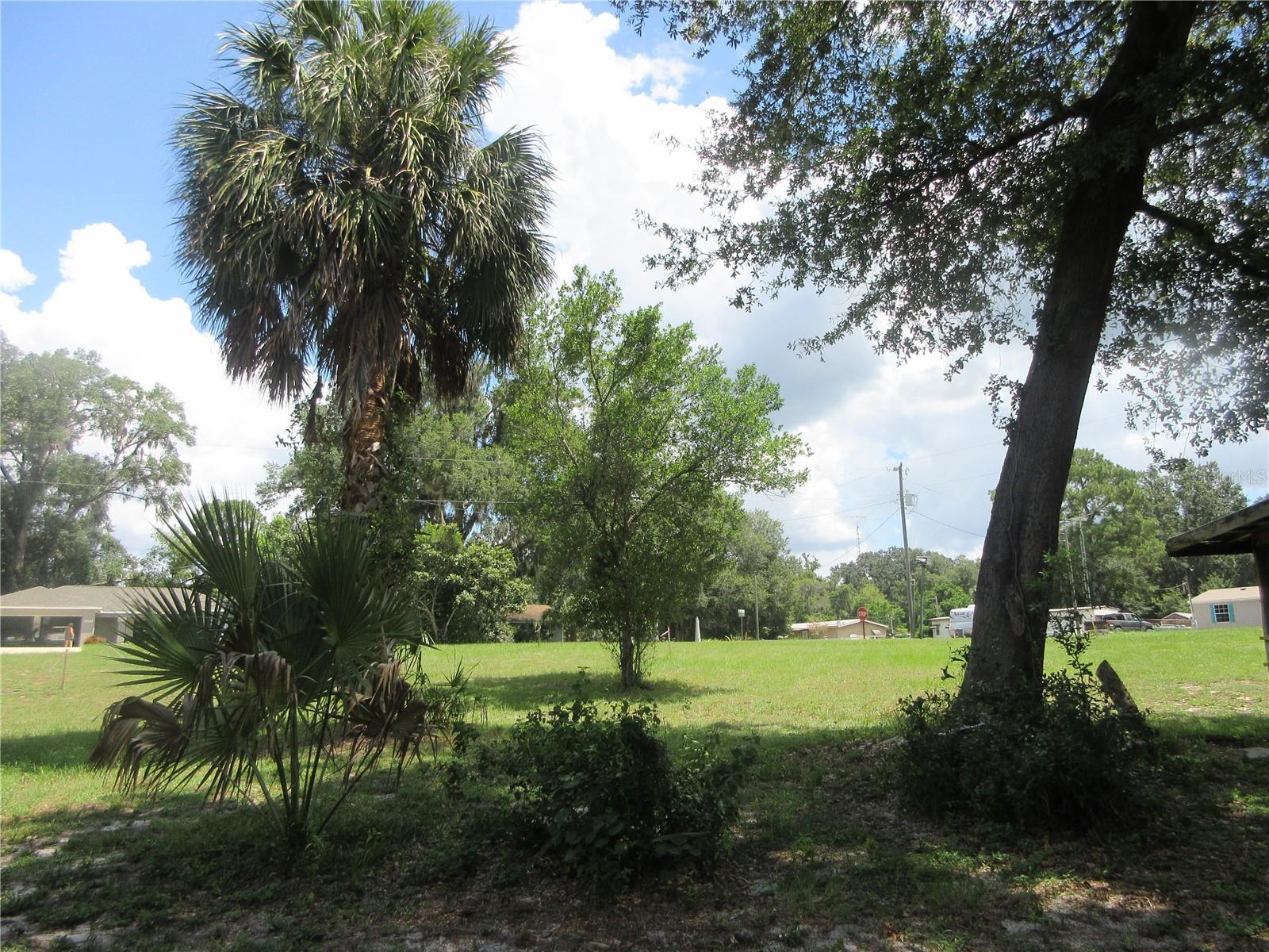 LAKE BRYANT SHORES - Land