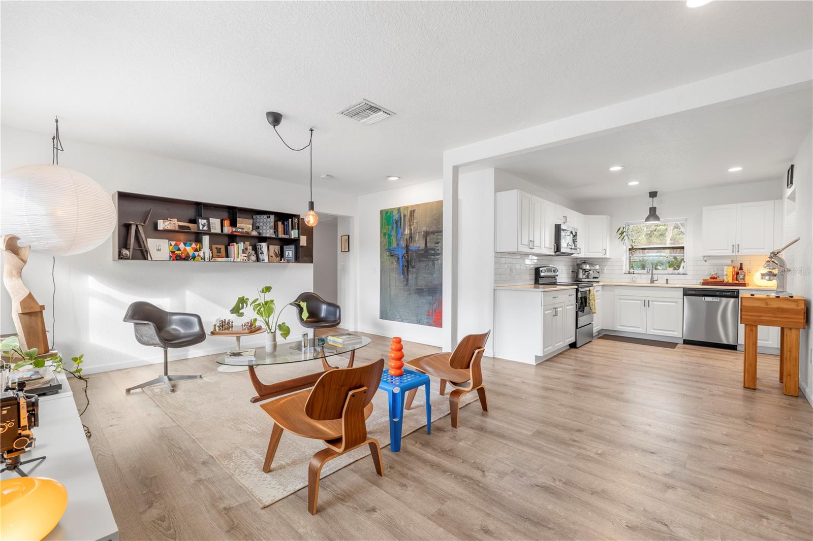 WOODLAND TERRACE - Residential