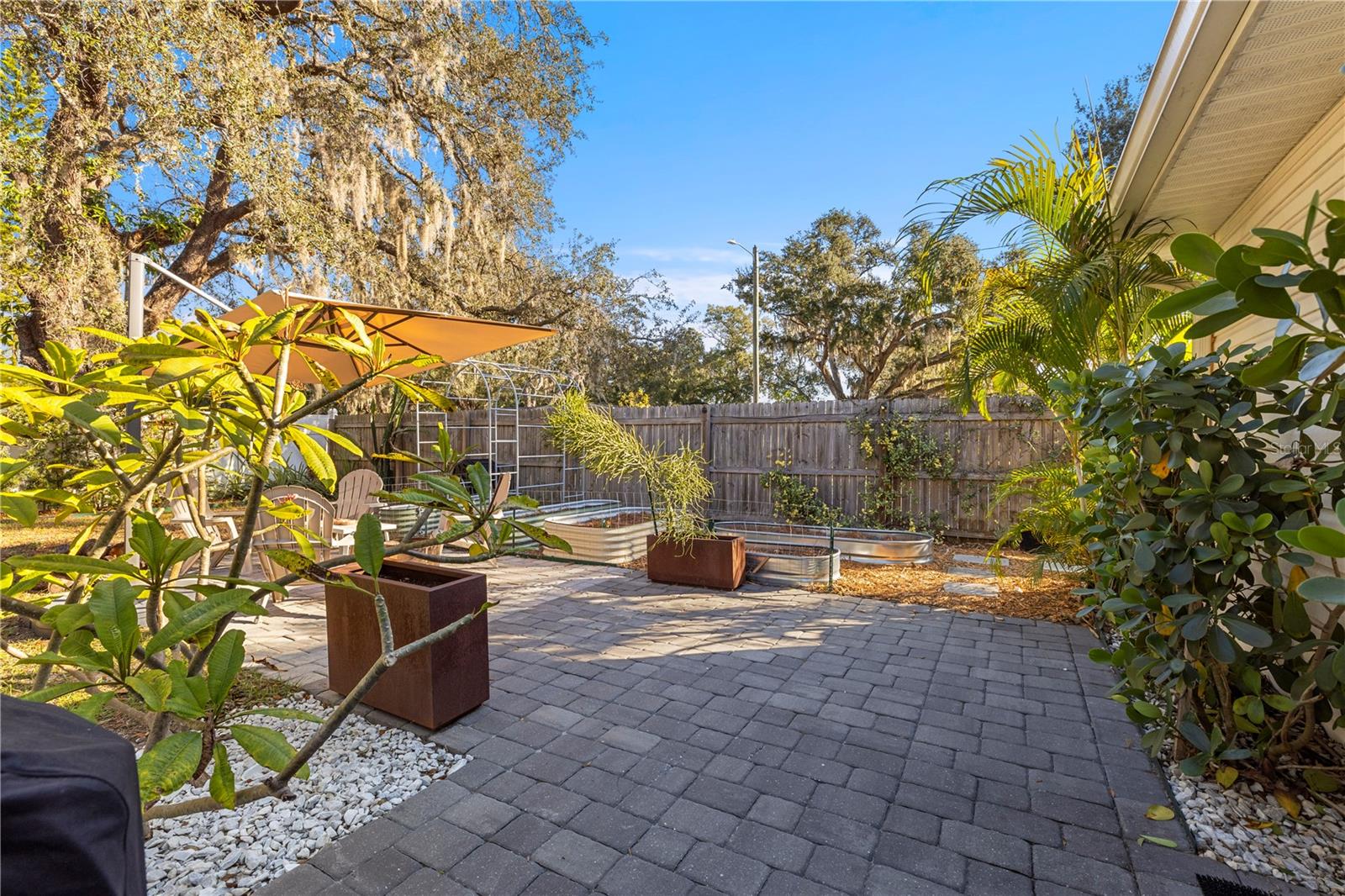 WOODLAND TERRACE - Residential