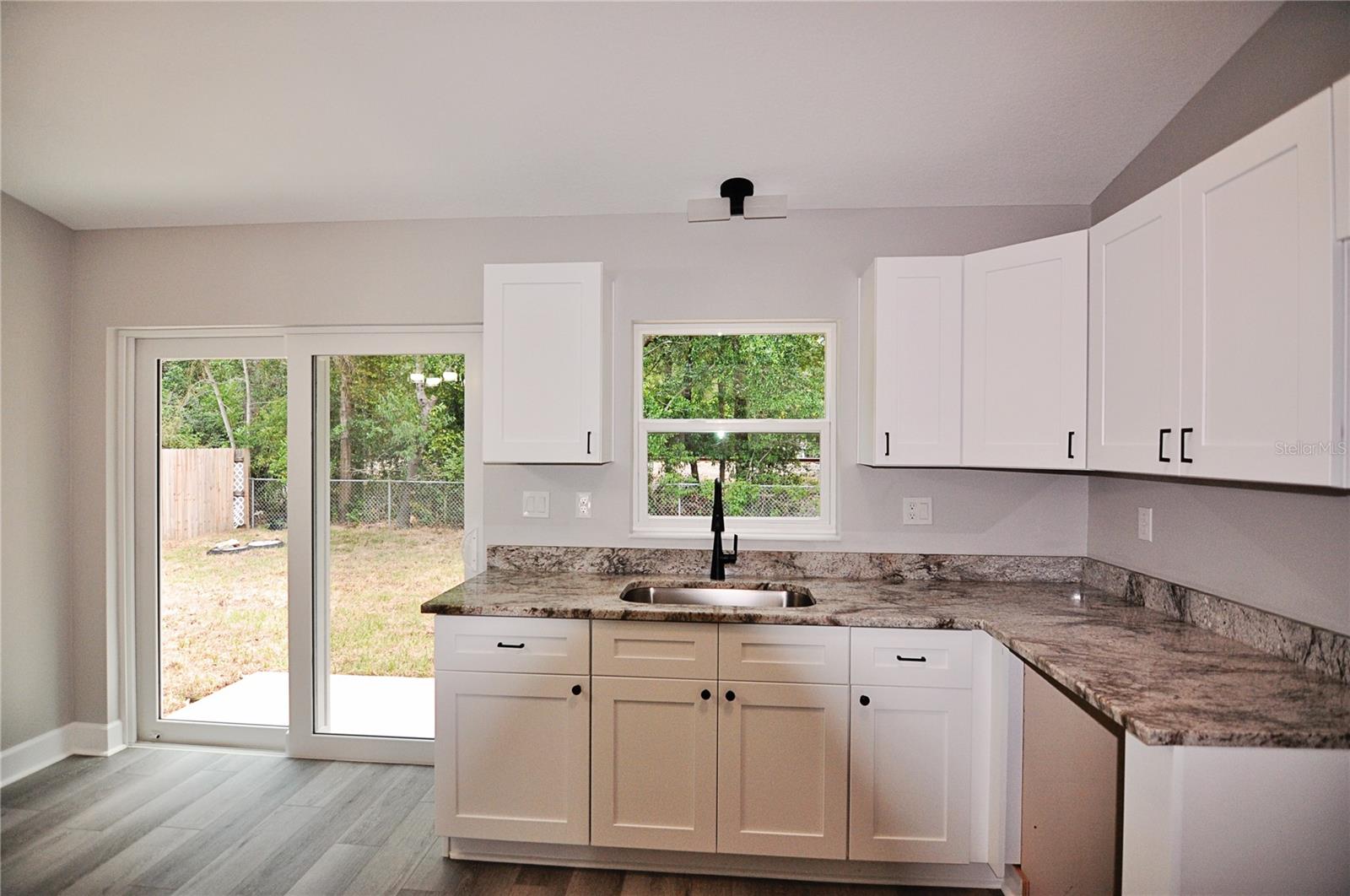 ZEPHYR HEIGHTS FIRST ADD - Residential