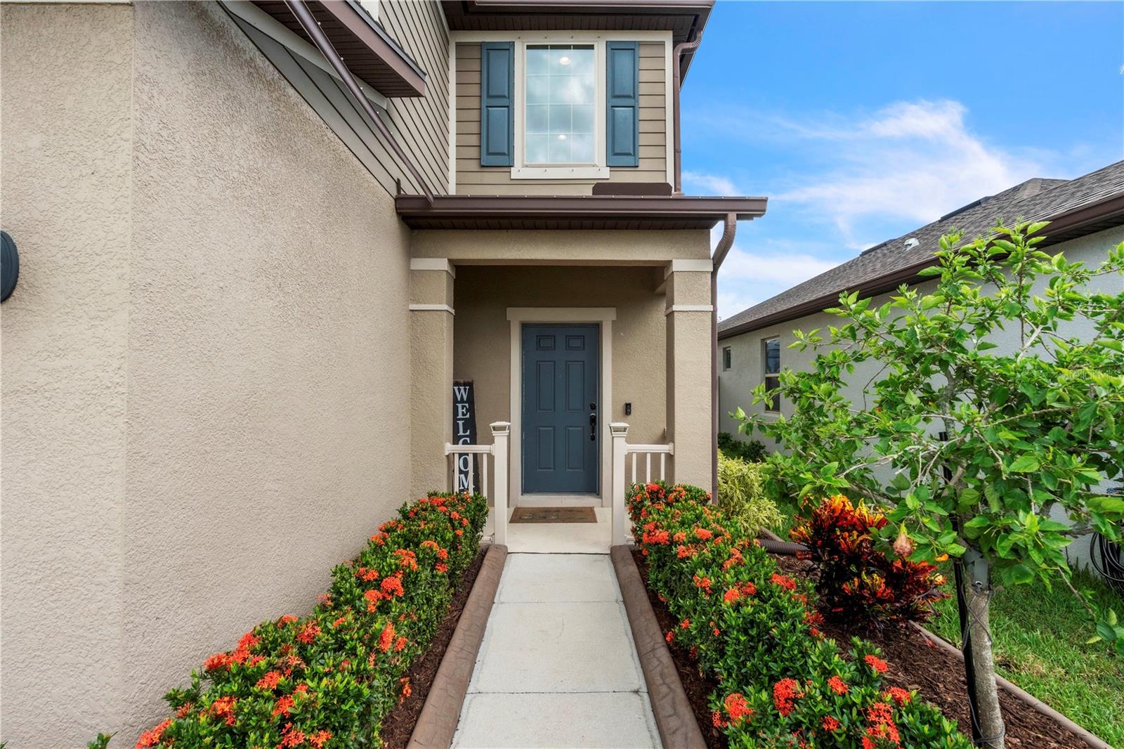 6412 KENAVA LOOP