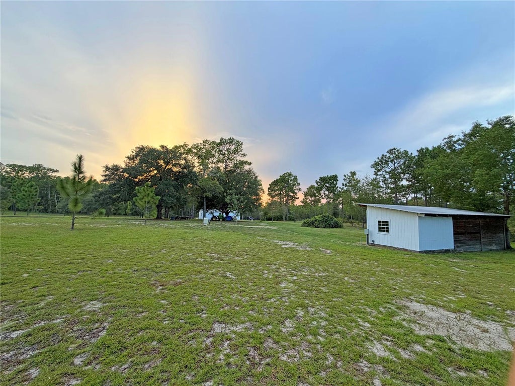 Photo of 104 Doe Trail, Hawthorne, FL 32640 (MLS # GC543850)