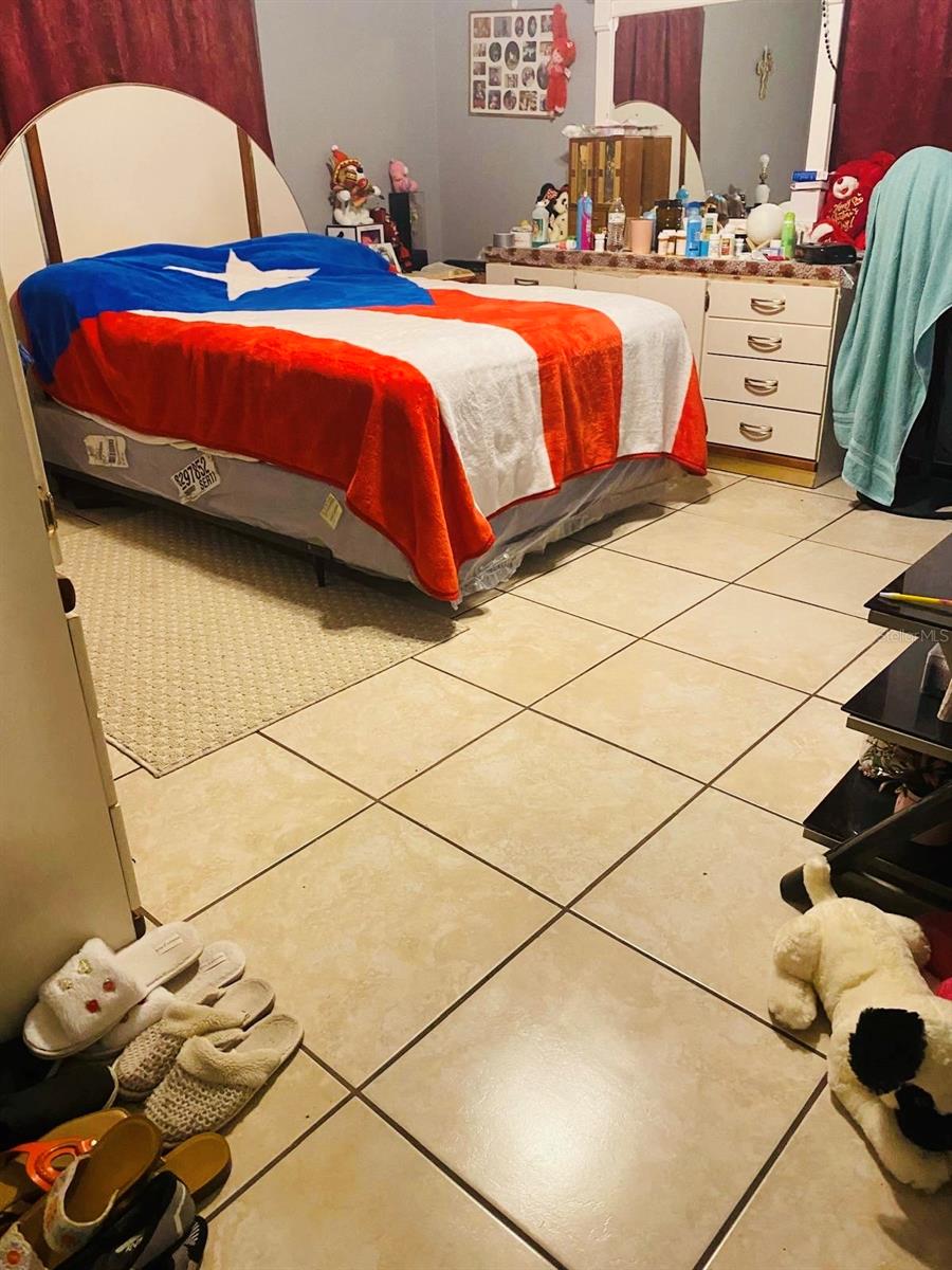 HIGHLAND PARK MANOR 04 - Residential