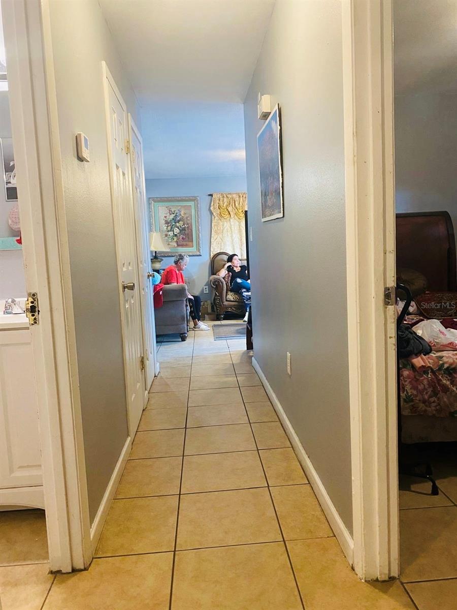 HIGHLAND PARK MANOR 04 - Residential