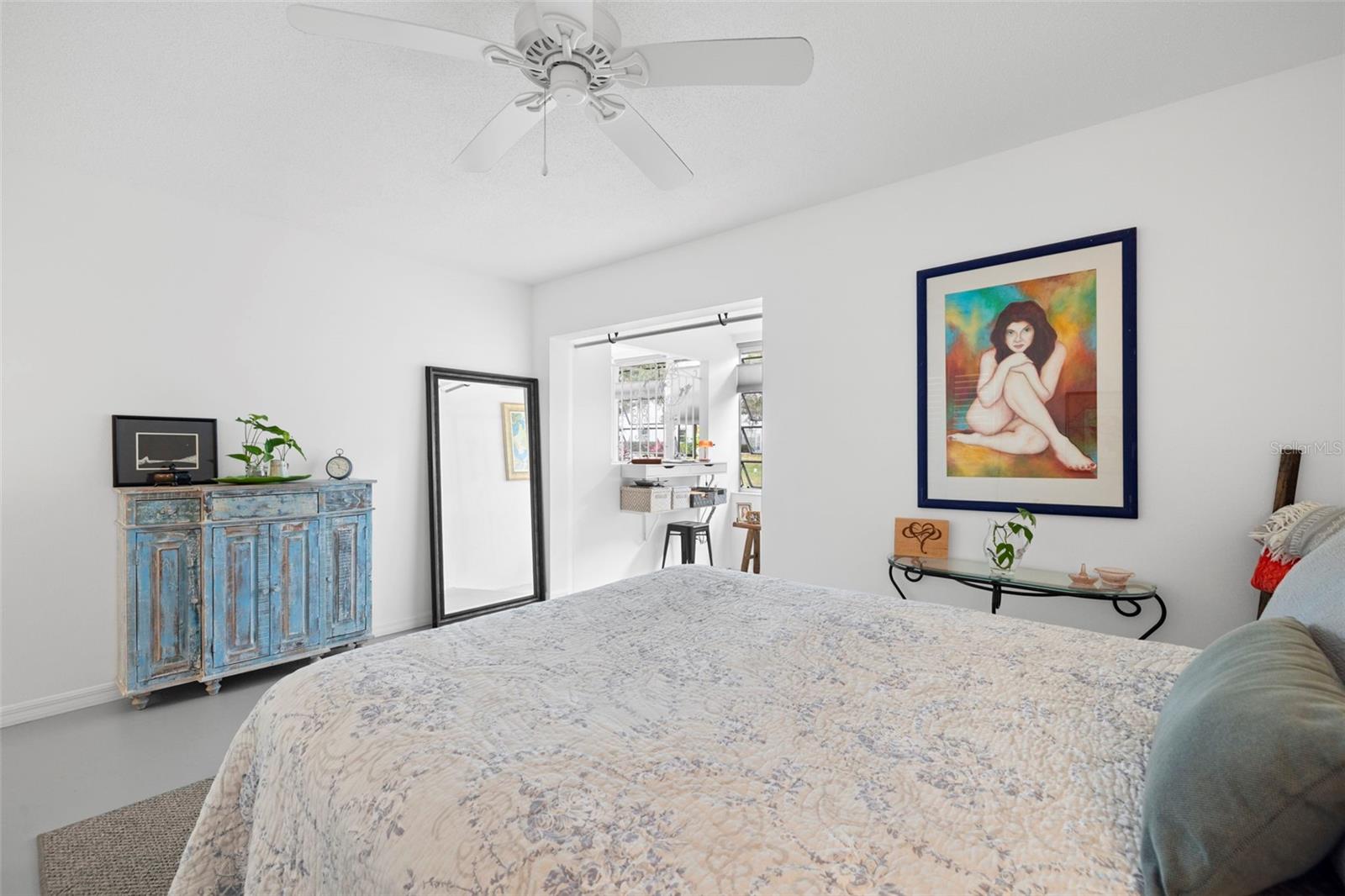 DOUGLAS ARMS - Residential