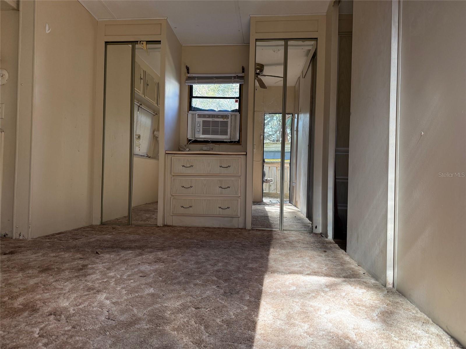 YOGI BEARS JELLYSTONE PARK CONDO - Residential Lease