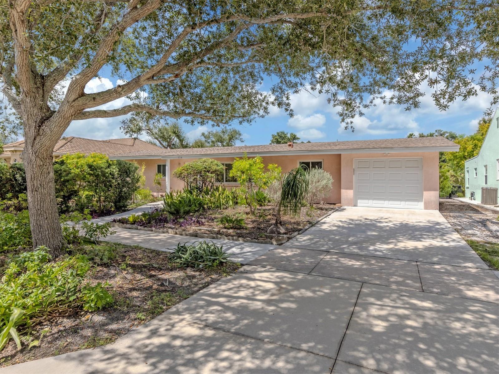 324 PONCE DE LEON AVENUE