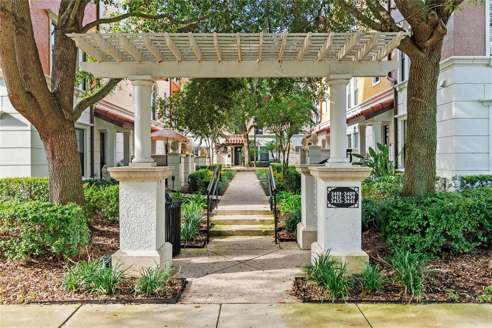 FOUNTAIN PARKE AT LAKE MARY - Residential